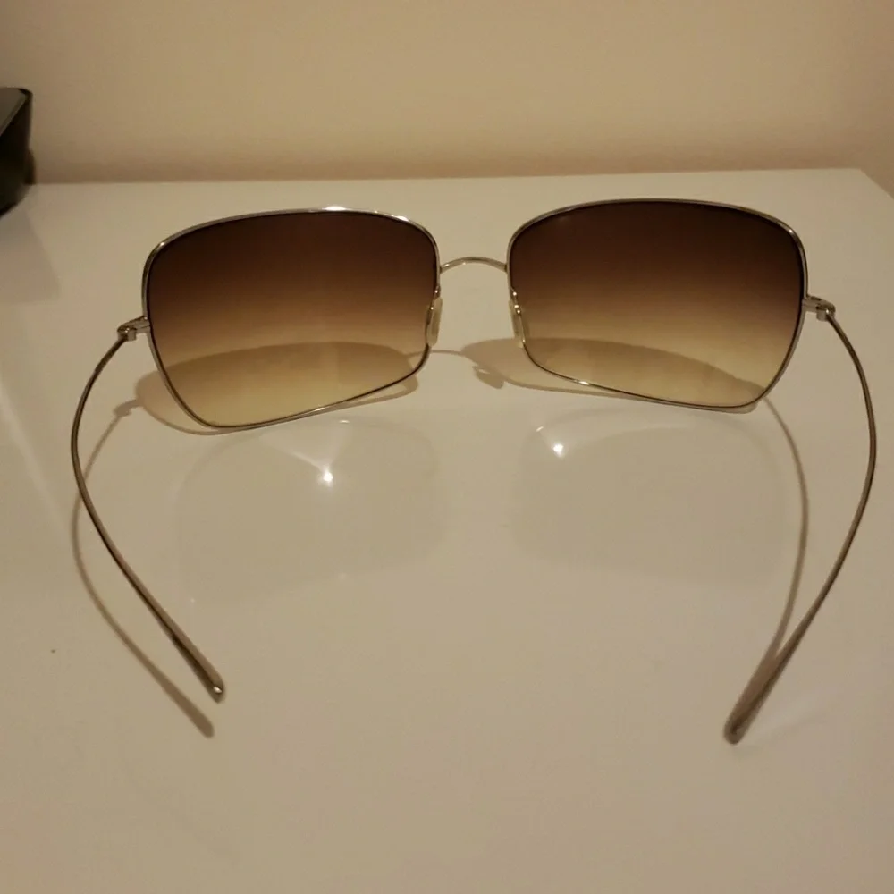 Oliver Peoples Silver Frame Brown Gradient Lens Sunglasses